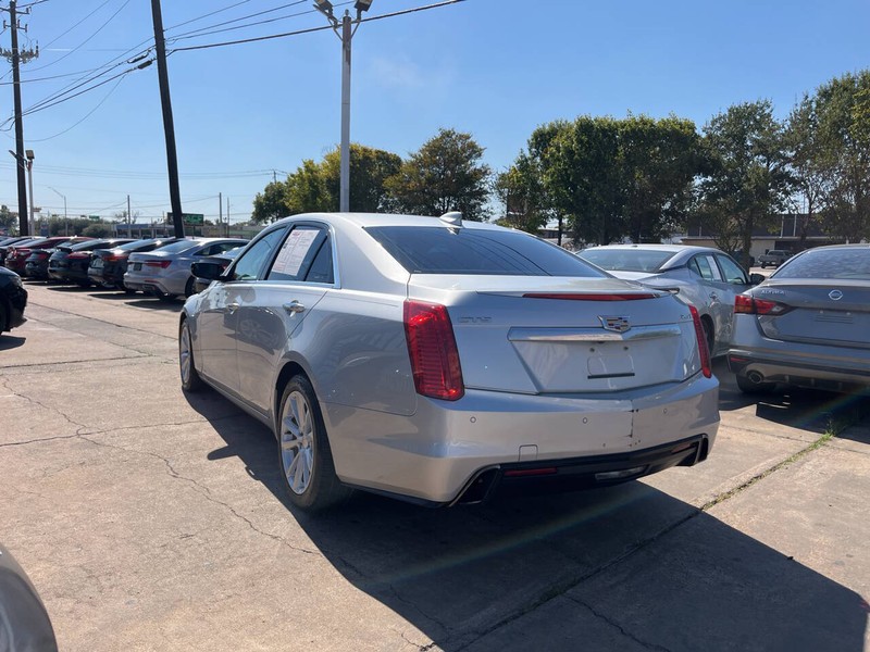 Cadillac CTS Vehicle Image 03