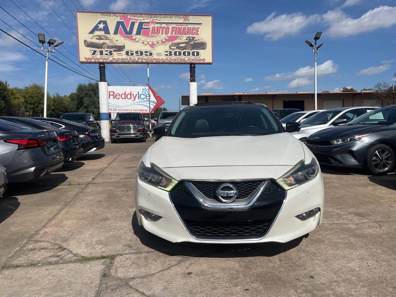 Nissan Maxima Vehicle Image 02