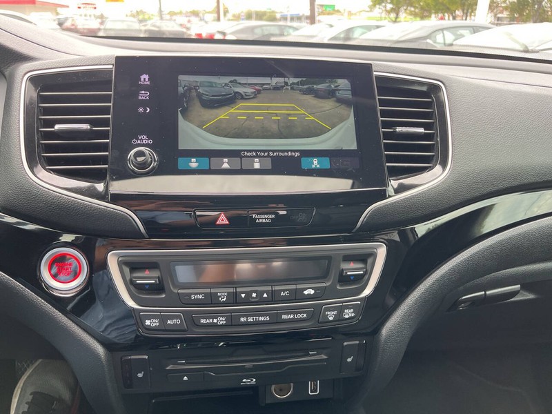Honda Pilot Vehicle Image 14