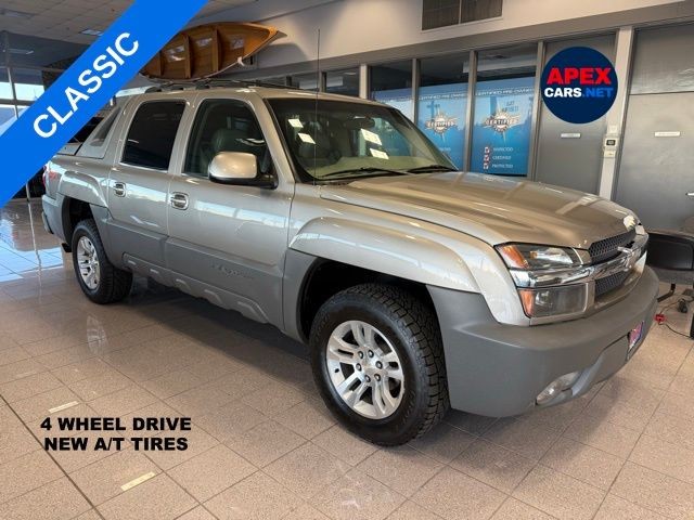 more details - chevrolet avalanche