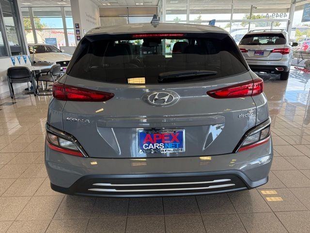 Hyundai Kona Electric Vehicle Full-screen Gallery Image 04