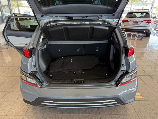 Hyundai Kona Electric Vehicle Full-screen Gallery Image 23