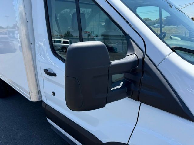 Ford Transit Chassis Vehicle Full-screen Gallery Image 11