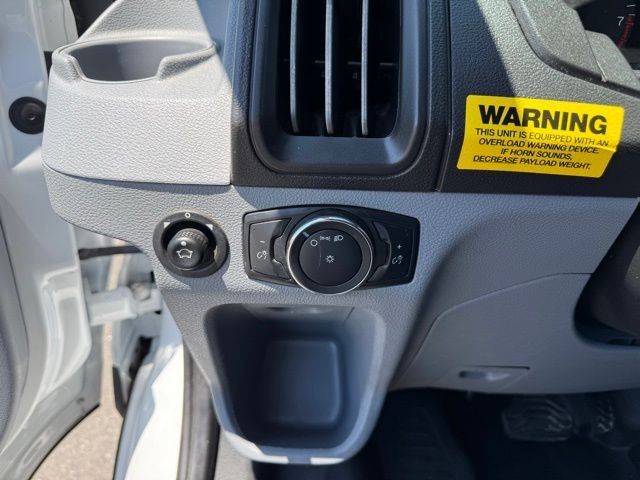 Ford Transit Chassis Vehicle Full-screen Gallery Image 18