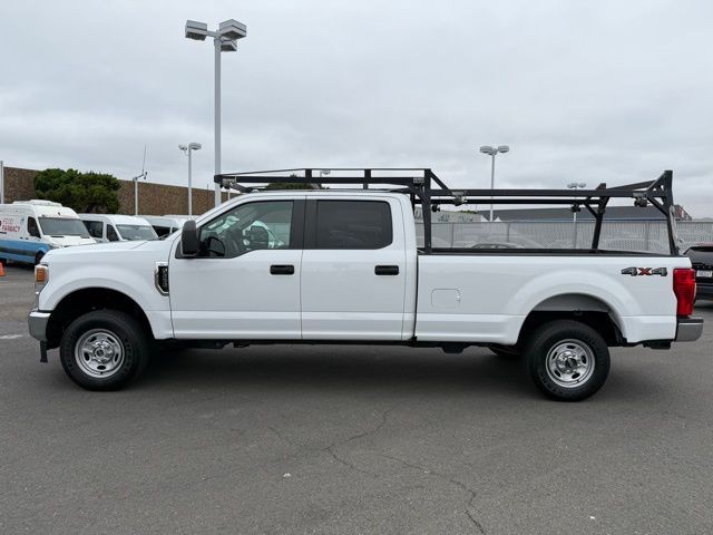 Ford Super Duty F-250 SRW Vehicle Full-screen Gallery Image 07