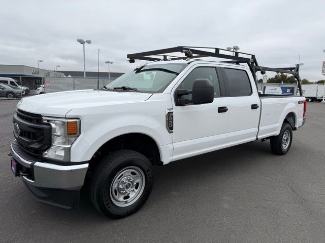 Ford Super Duty F-250 SRW Vehicle Full-screen Gallery Image 08