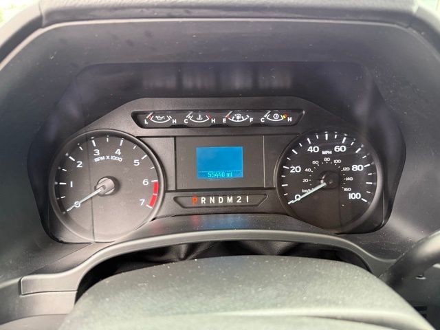 Ford Super Duty F-250 SRW Vehicle Full-screen Gallery Image 16