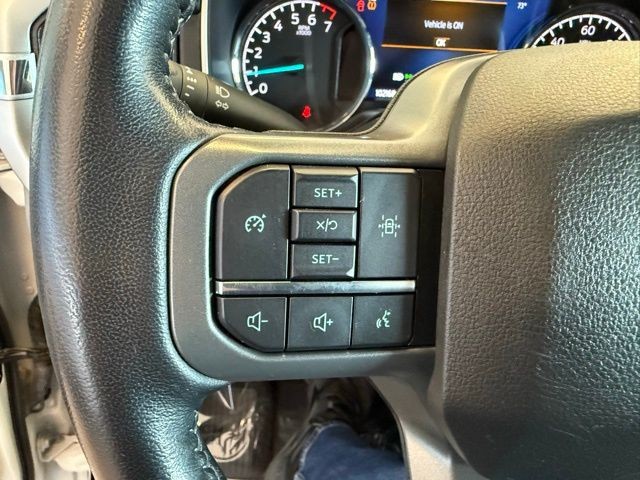 Ford F-150 Vehicle Full-screen Gallery Image 17