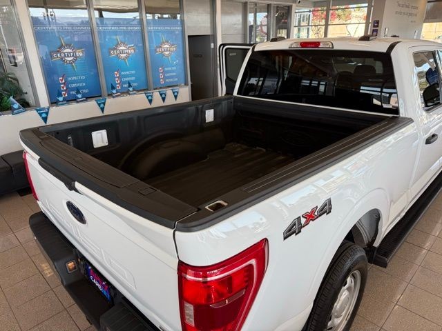 Ford F-150 Vehicle Full-screen Gallery Image 22