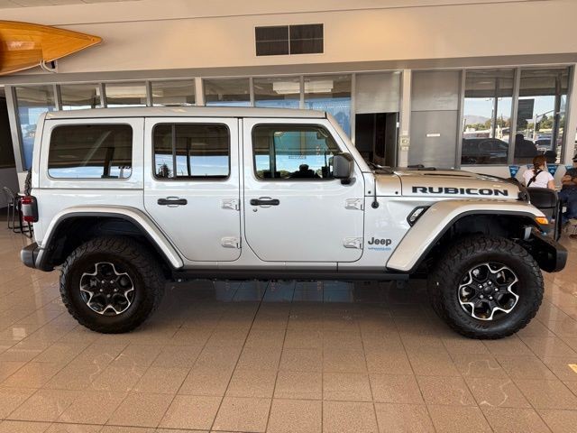 Jeep Wrangler 4xe Vehicle Full-screen Gallery Image 02