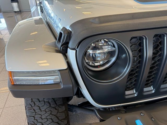 Jeep Wrangler 4xe Vehicle Full-screen Gallery Image 09