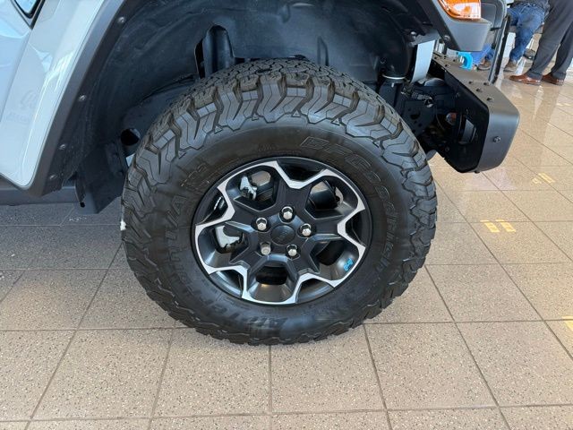 Jeep Wrangler 4xe Vehicle Full-screen Gallery Image 10