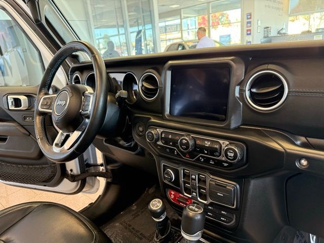 Jeep Wrangler 4xe Vehicle Full-screen Gallery Image 31