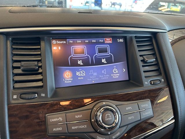 Nissan Armada Vehicle Full-screen Gallery Image 17