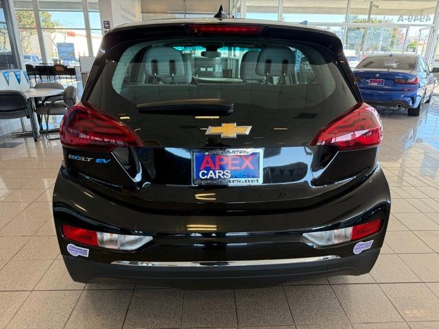 Chevrolet Bolt EV Vehicle Full-screen Gallery Image 04