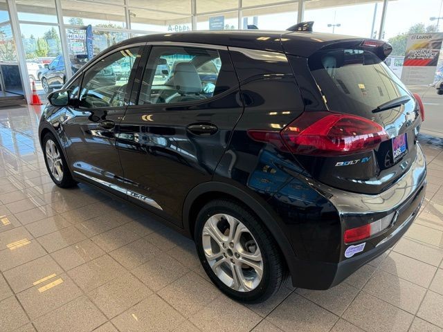 Chevrolet Bolt EV Vehicle Full-screen Gallery Image 05