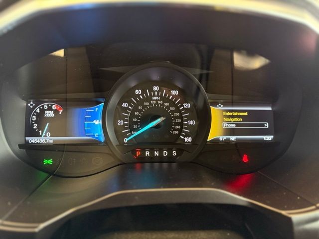 Ford Edge Vehicle Full-screen Gallery Image 13