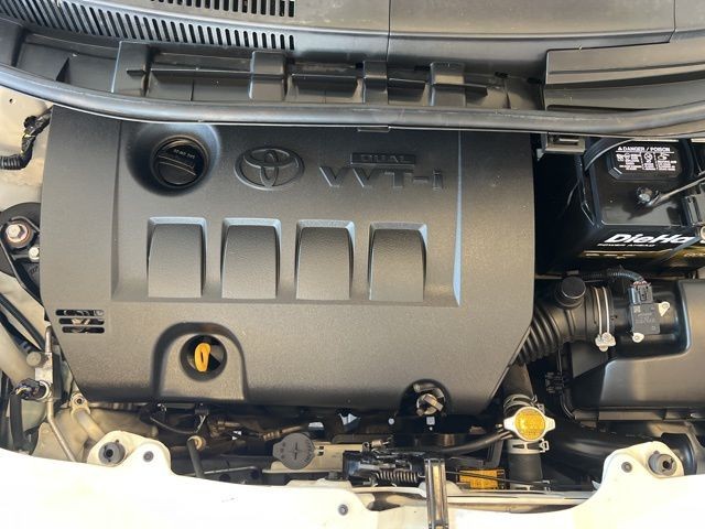 Scion xD Vehicle Full-screen Gallery Image 31