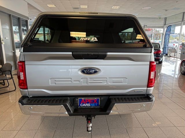 Ford F-150 Vehicle Full-screen Gallery Image 04