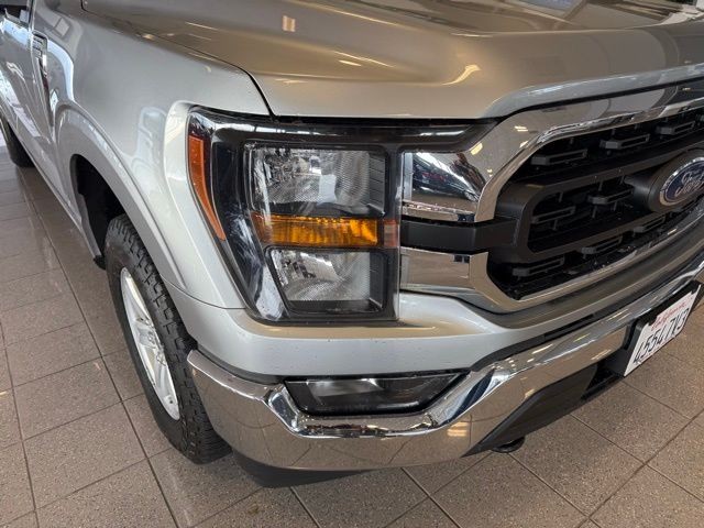 Ford F-150 Vehicle Full-screen Gallery Image 09
