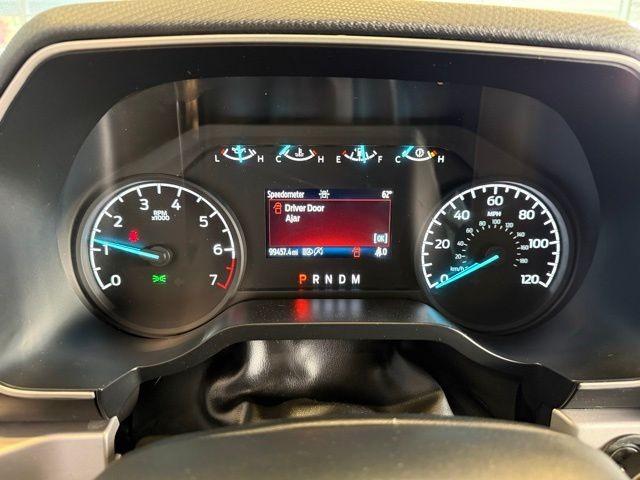 Ford F-150 Vehicle Full-screen Gallery Image 14