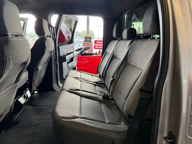 Ford F-150 Vehicle Full-screen Gallery Image 22