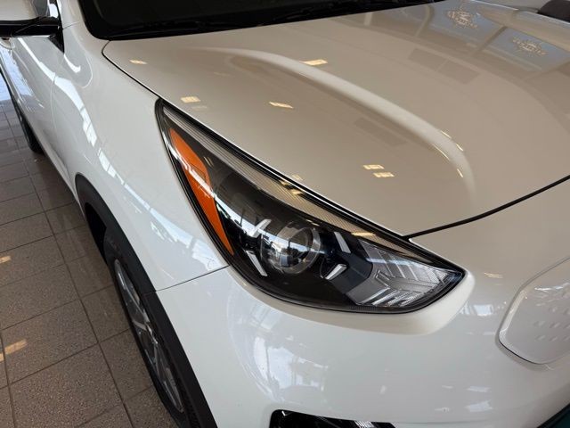 Kia Niro EV Vehicle Full-screen Gallery Image 09