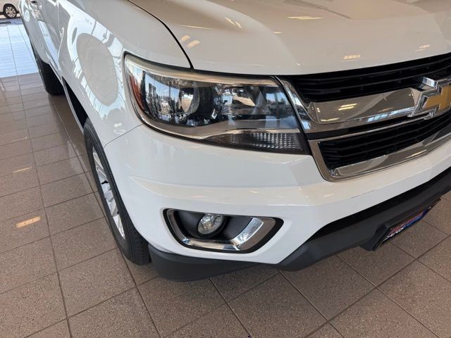 Chevrolet Colorado Vehicle Full-screen Gallery Image 09