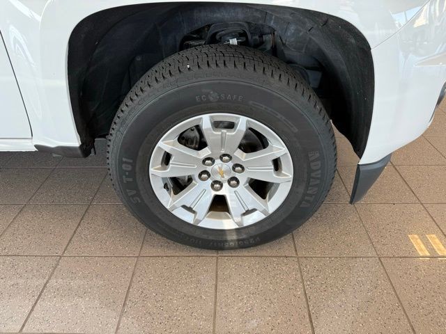 Chevrolet Colorado Vehicle Full-screen Gallery Image 11