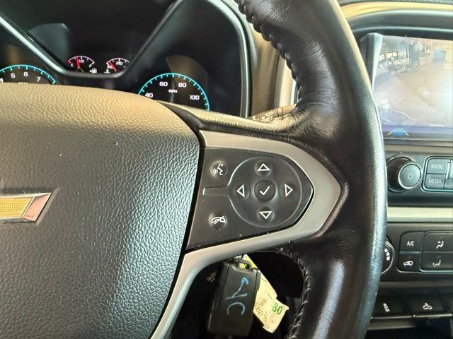 Chevrolet Colorado Vehicle Full-screen Gallery Image 18