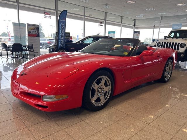 Chevrolet Corvette Vehicle Full-screen Gallery Image 13