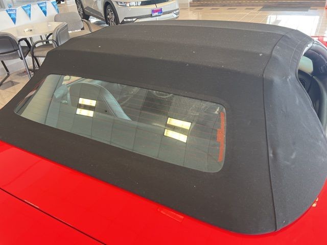 Chevrolet Corvette Vehicle Full-screen Gallery Image 33