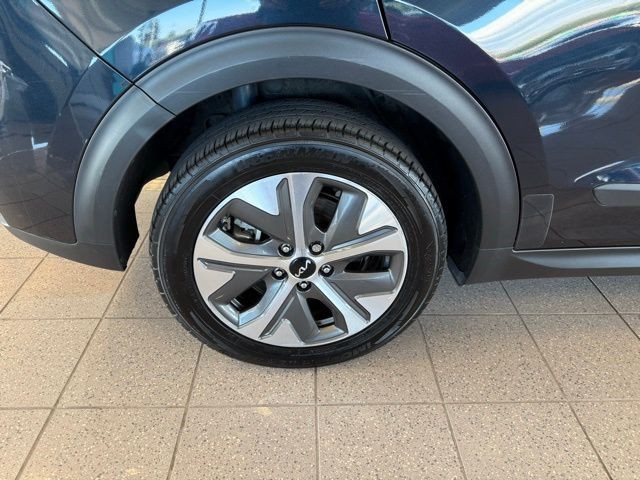 Kia Niro EV Vehicle Full-screen Gallery Image 10