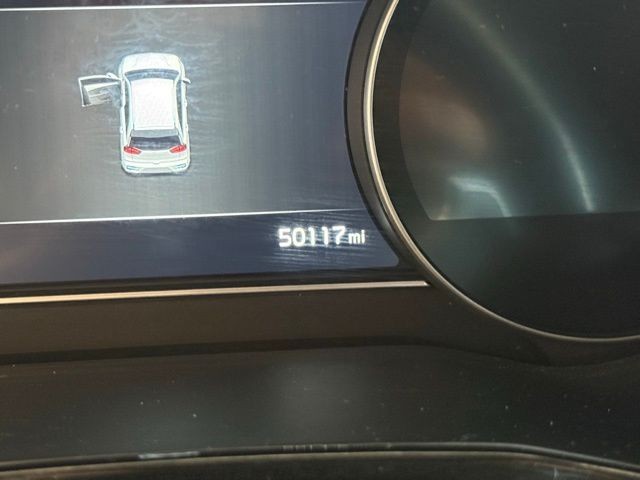 Kia Niro EV Vehicle Full-screen Gallery Image 12