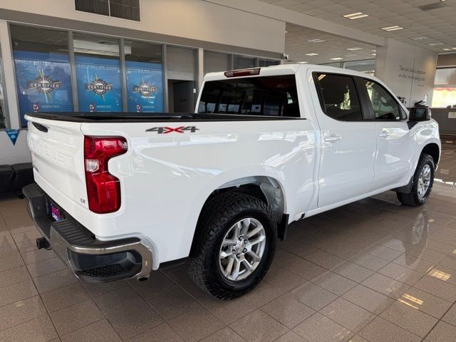 Chevrolet Silverado 1500 Vehicle Full-screen Gallery Image 03