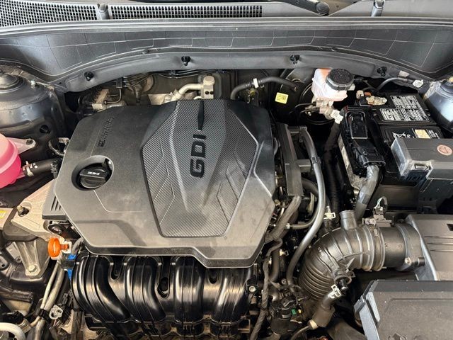 Hyundai Santa Fe Vehicle Full-screen Gallery Image 28