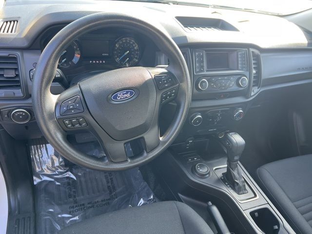 Ford Ranger Vehicle Full-screen Gallery Image 08