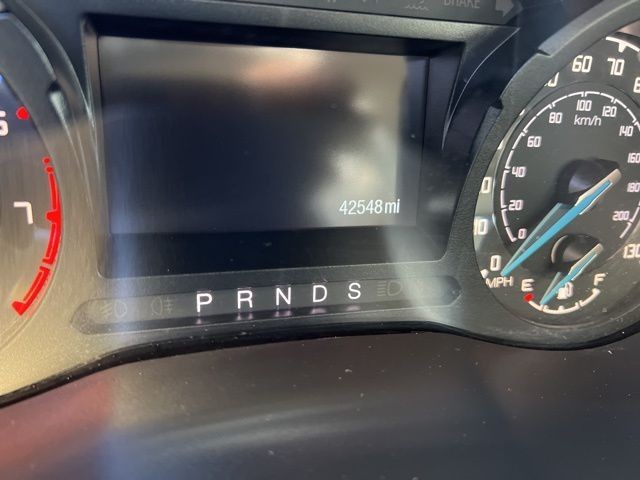 Ford Ranger Vehicle Full-screen Gallery Image 09