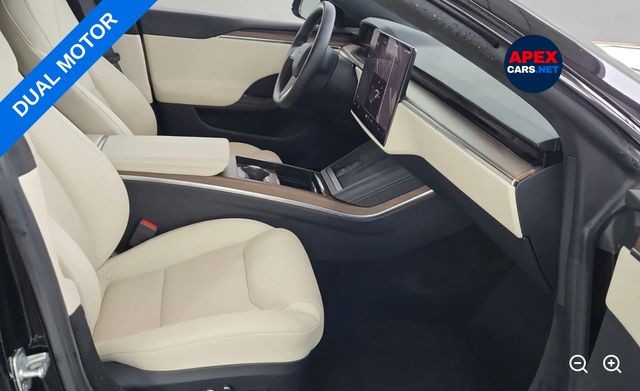 more details - tesla model s