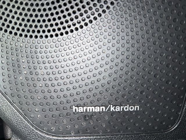 Kia Niro EV Vehicle Full-screen Gallery Image 29