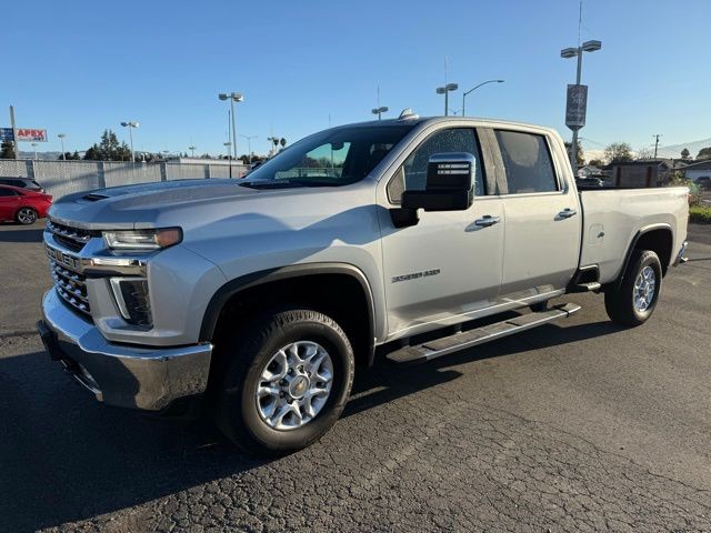 Chevrolet Silverado 3500HD Vehicle Full-screen Gallery Image 07