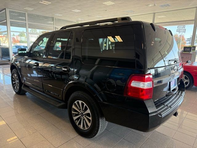 Ford Expedition Vehicle Full-screen Gallery Image 05