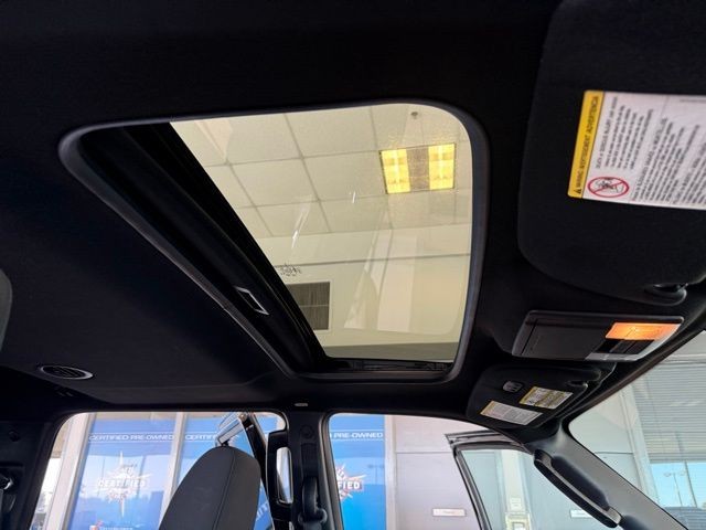 Ford Expedition Vehicle Full-screen Gallery Image 27