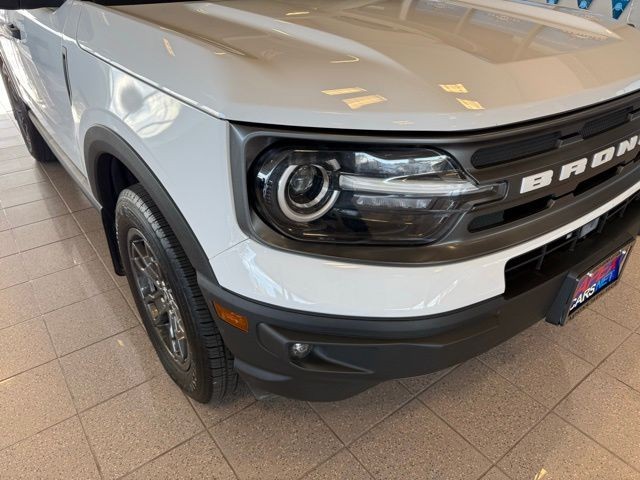 Ford Bronco Sport Vehicle Full-screen Gallery Image 08