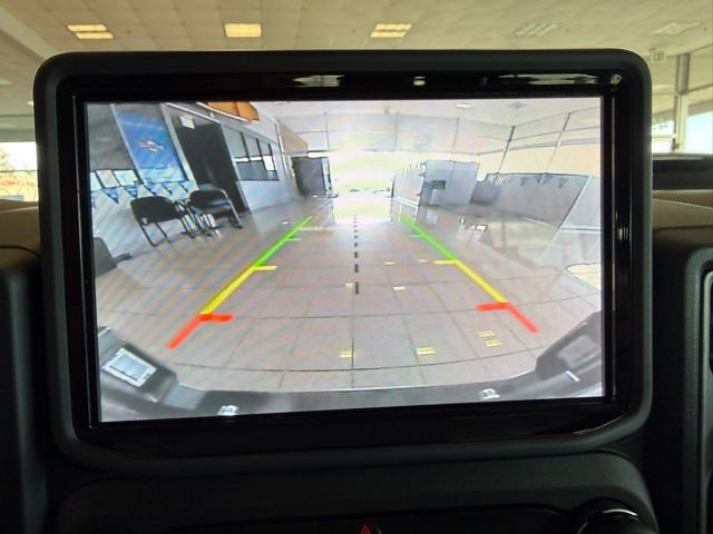 Ford Bronco Sport Vehicle Full-screen Gallery Image 14