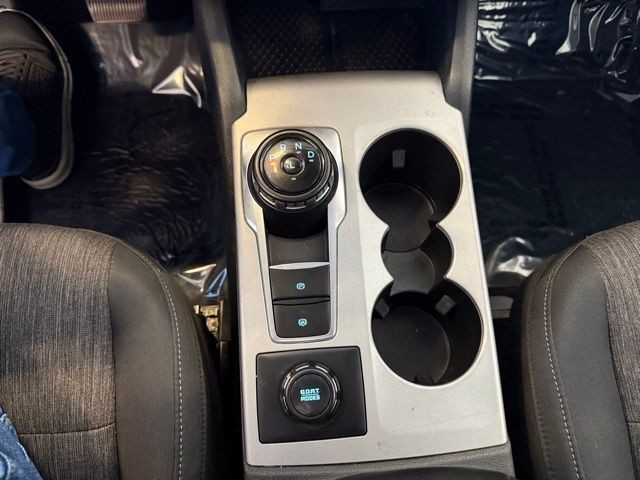 Ford Bronco Sport Vehicle Full-screen Gallery Image 17