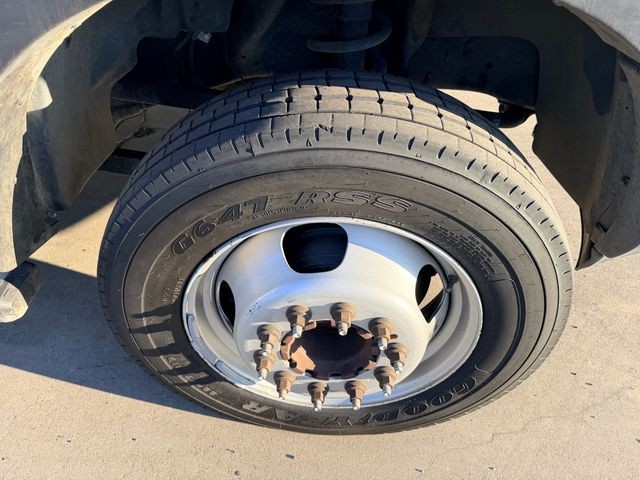 Ram 4500 Chassis Cab Vehicle Full-screen Gallery Image 08