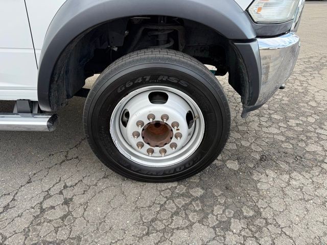 Ram 4500 Chassis Cab Vehicle Full-screen Gallery Image 11