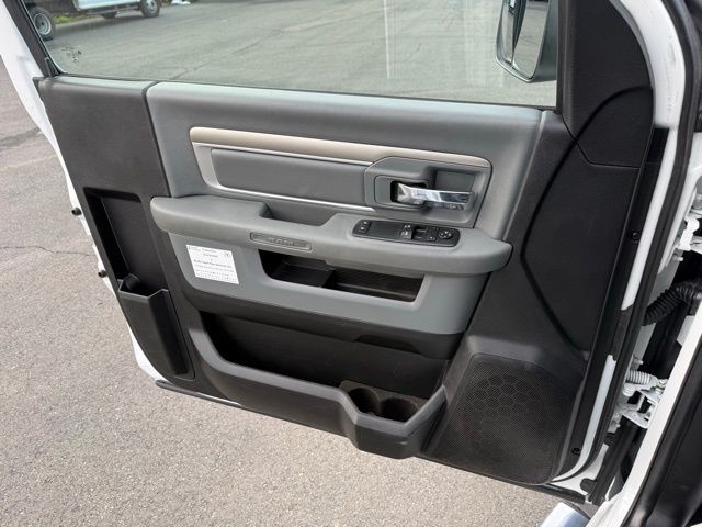 Ram 4500 Chassis Cab Vehicle Full-screen Gallery Image 20