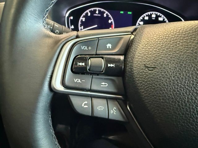 Honda Accord Sedan Vehicle Full-screen Gallery Image 18